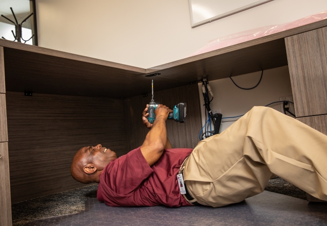 office furniture decommissioning